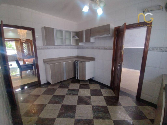 Imagem Casa com 3 Quartos à Venda, 160 m² em Canto Do Forte - Praia Grande Imagem Casa com 3 Quartos à Venda, 160 m² em Canto Do Forte - Praia Grande