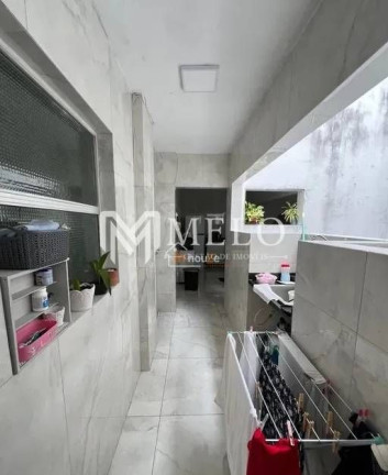 Imagem Apartamento com 3 Quartos à Venda, 104 m² em Espinheiro Imagem Apartamento com 3 Quartos à Venda, 104 m² em Espinheiro