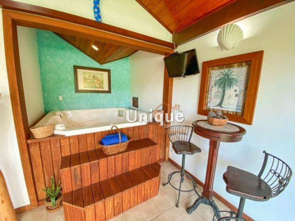 Imagem Casa com 7 Quartos à Venda, 600 m² em Manguinhos - Armação Dos Búzios Imagem Casa com 7 Quartos à Venda, 600 m² em Manguinhos - Armação Dos Búzios