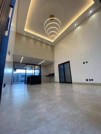 Imagem Casa com 3 Quartos à Venda, 185 m² em Setor Três Marias - Goiânia Imagem Casa com 3 Quartos à Venda, 185 m² em Setor Três Marias - Goiânia