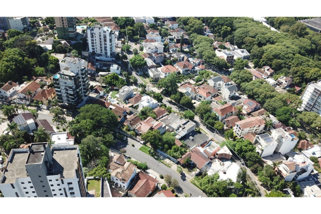 Imagem Terreno à Venda, 532 m² em Petrópolis - Porto Alegre