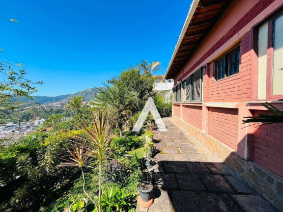 Casa com 3 Quartos à Venda, 202 m² em Panorama - Teresópolis