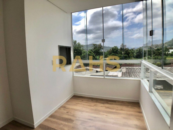 Imagem Apartamento com 2 Quartos à Venda, 59 m² em Saguaçu - Joinville