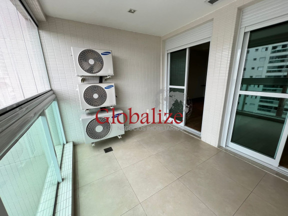 Imagem Imóvel com 2 Quartos à Venda, 135 m² em Ponta Da Praia - Santos Imagem Imóvel com 2 Quartos à Venda, 135 m² em Ponta Da Praia - Santos
