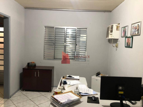 Imagem Casa com 3 Quartos à Venda, 105 m² em São João - Itajaí Imagem Casa com 3 Quartos à Venda, 105 m² em São João - Itajaí