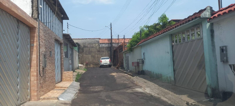 Imagem Casa com 5 Quartos à Venda, em Santo Agostinho - Manaus Imagem Casa com 5 Quartos à Venda, em Santo Agostinho - Manaus