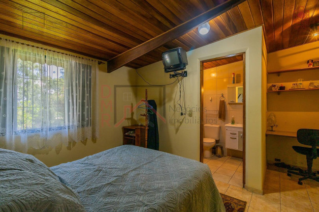 Imagem Chácara com 6 Quartos à Venda, 240 m² em Villarejo Sopé Serra - Cabreúva Imagem Chácara com 6 Quartos à Venda, 240 m² em Villarejo Sopé Serra - Cabreúva