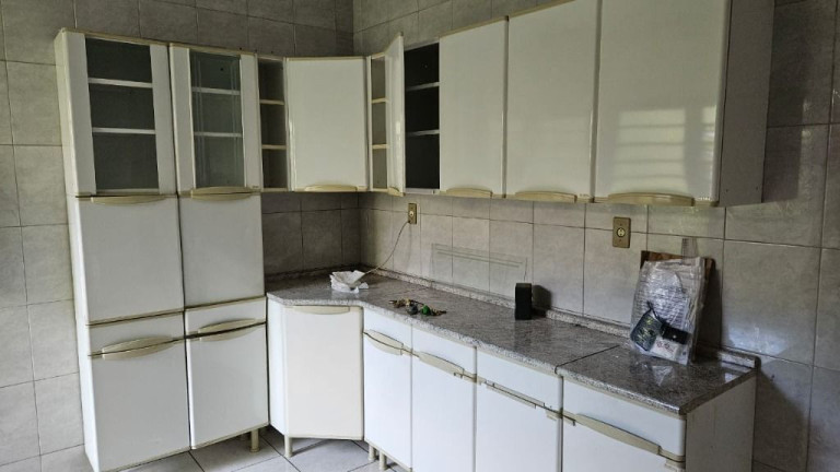 Imagem Casa com 3 Quartos à Venda, 190 m² em Parque Suzano - Suzano Imagem Casa com 3 Quartos à Venda, 190 m² em Parque Suzano - Suzano