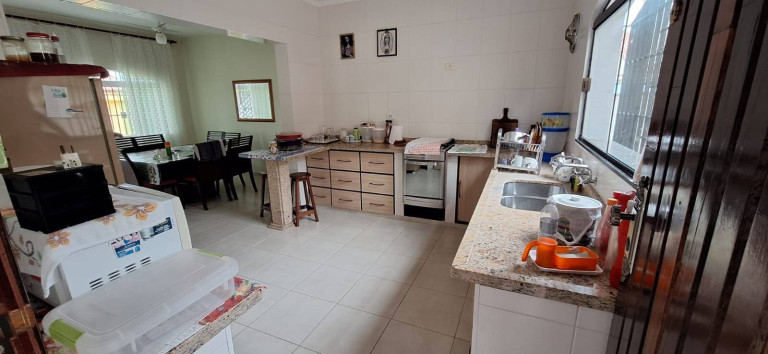 Imagem Casa com 3 Quartos à Venda, 140 m² em Balneário Três Marias - Peruíbe Imagem Casa com 3 Quartos à Venda, 140 m² em Balneário Três Marias - Peruíbe