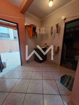 Imagem Casa com 3 Quartos à Venda, 216 m² em Vila Galvão - Guarulhos Imagem Casa com 3 Quartos à Venda, 216 m² em Vila Galvão - Guarulhos