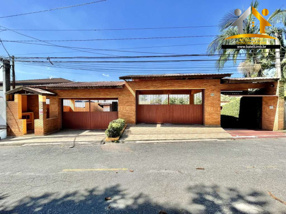 Imagem Casa com 3 Quartos à Venda, 494 m² em Granja Viana - Carapicuíba Imagem Casa com 3 Quartos à Venda, 494 m² em Granja Viana - Carapicuíba