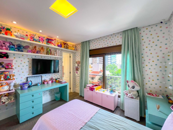 Imagem Apartamento com 3 Quartos à Venda, 261 m² em Petrópolis - Porto Alegre Imagem Apartamento com 3 Quartos à Venda, 261 m² em Petrópolis - Porto Alegre