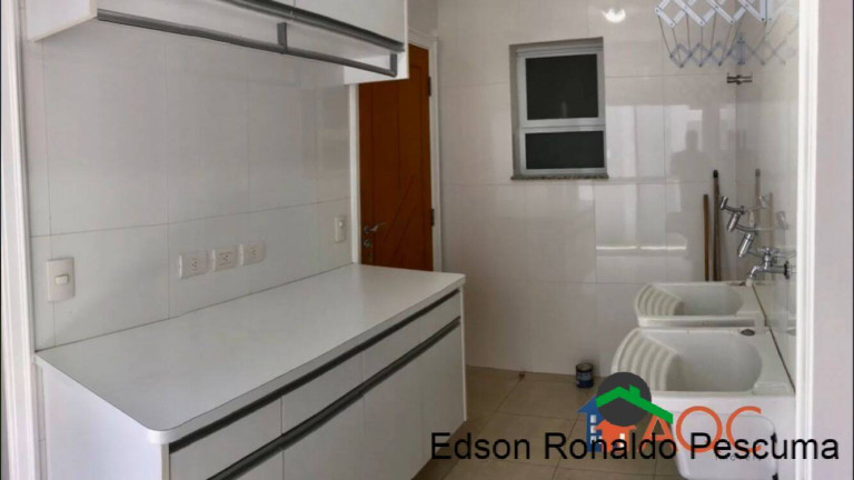 Imagem Casa de Condomínio com 5 Quartos à Venda, 565 m² em Alphaville Residencial Dois - Barueri Imagem Casa de Condomínio com 5 Quartos à Venda, 565 m² em Alphaville Residencial Dois - Barueri