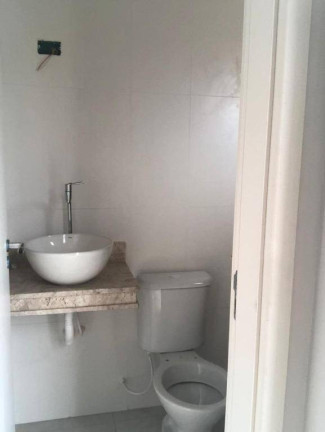 Imagem Sobrado com 3 Quartos à Venda, 116 m² em Vila Marly - Taubaté