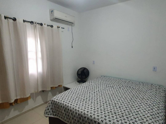 Imagem Casa com 4 Quartos à Venda, 160 m² em Centro - Balneário Barra Do Sul Imagem Casa com 4 Quartos à Venda, 160 m² em Centro - Balneário Barra Do Sul