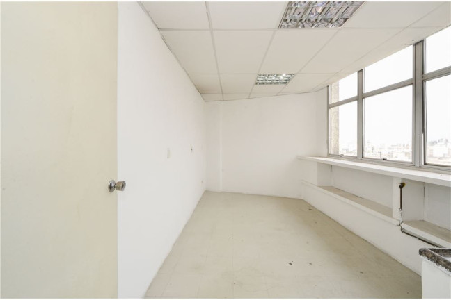 Imagem Sala Comercial à Venda, 930 m² em República - São Paulo Imagem Sala Comercial à Venda, 930 m² em República - São Paulo