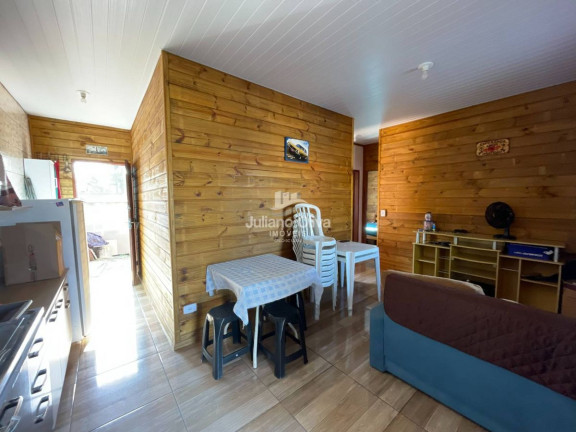 Imagem Casa com 3 Quartos à Venda, 73 m² em Barra Do Sai - Itapoá
