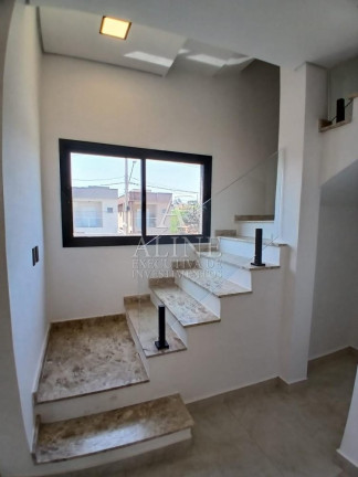 Imagem Casa de Condomínio com 3 Quartos à Venda, 126 m² em Villas Do Jaguari - Santana De Parnaíba