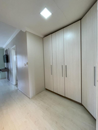 Imagem Casa com 3 Quartos à Venda, 200 m² em Camobi - Santa Maria Imagem Casa com 3 Quartos à Venda, 200 m² em Camobi - Santa Maria