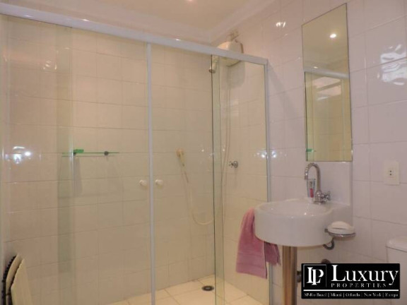 Imagem Casa com 5 Quartos à Venda, 400 m² em Vila Madalena - São Paulo Imagem Casa com 5 Quartos à Venda, 400 m² em Vila Madalena - São Paulo