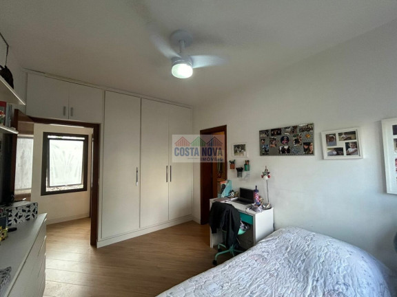 Imagem Apartamento com 4 Quartos à Venda, 290 m² Imagem Apartamento com 4 Quartos à Venda, 290 m²