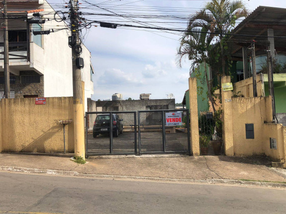 Imagem Casa com 3 Quartos à Venda, 350 m² em Terra Preta (terra Preta) - Mairiporã Imagem Casa com 3 Quartos à Venda, 350 m² em Terra Preta (terra Preta) - Mairiporã