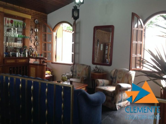 Imagem Casa com 7 Quartos à Venda, 350 m² em Ouro Preto - Belo Horizonte Imagem Casa com 7 Quartos à Venda, 350 m² em Ouro Preto - Belo Horizonte