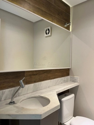 Imagem Casa com 3 Quartos à Venda, 181 m² em Vila Assunção - Porto Alegre Imagem Casa com 3 Quartos à Venda, 181 m² em Vila Assunção - Porto Alegre