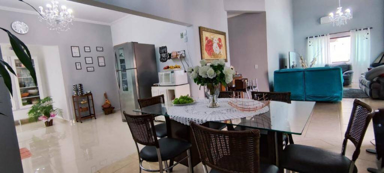 Imagem Casa com 2 Quartos à Venda, 300 m² em Parque Arco Iris - Atibaia Imagem Casa com 2 Quartos à Venda, 300 m² em Parque Arco Iris - Atibaia