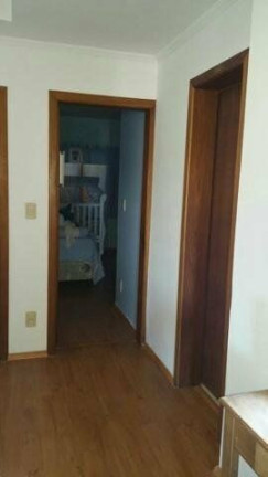 Imagem Sobrado com 3 Quartos à Venda, 165 m² em Tristeza - Porto Alegre Imagem Sobrado com 3 Quartos à Venda, 165 m² em Tristeza - Porto Alegre