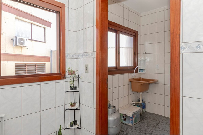Imagem Imóvel com 2 Quartos à Venda, 86 m² em Partenon - Porto Alegre Imagem Imóvel com 2 Quartos à Venda, 86 m² em Partenon - Porto Alegre