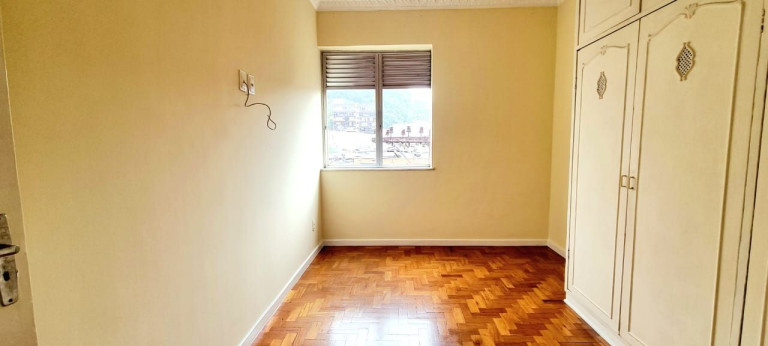 Imagem Apartamento com 2 Quartos à Venda ou Locação, 69 m² em Várzea - Teresópolis Imagem Apartamento com 2 Quartos à Venda ou Locação, 69 m² em Várzea - Teresópolis