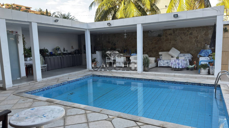 Imagem Casa com 6 Quartos à Venda, 750 m² em Barra Da Tijuca - Rio De Janeiro Imagem Casa com 6 Quartos à Venda, 750 m² em Barra Da Tijuca - Rio De Janeiro