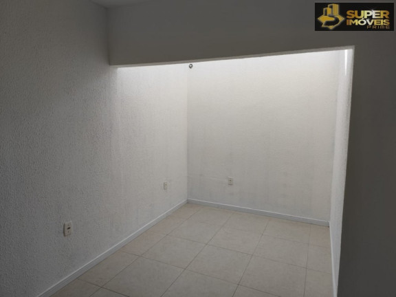 Imagem Casa com 2 Quartos à Venda, 225 m² em Centro - Pelotas Imagem Casa com 2 Quartos à Venda, 225 m² em Centro - Pelotas