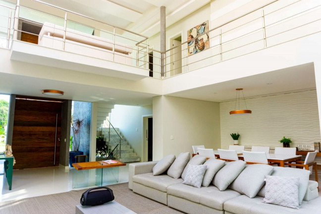 Imagem Casa com 6 Quartos à Venda, em Riviera - Bertioga Imagem Casa com 6 Quartos à Venda, em Riviera - Bertioga