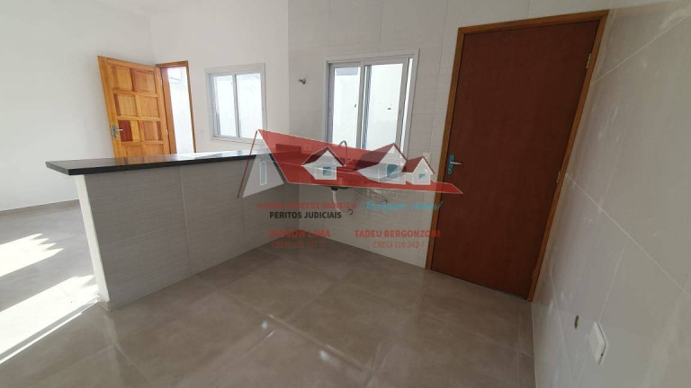 Imagem Casa com 2 Quartos à Venda, 157 m² em Balneário Dos Golfinhos - Caraguatatuba Imagem Casa com 2 Quartos à Venda, 157 m² em Balneário Dos Golfinhos - Caraguatatuba