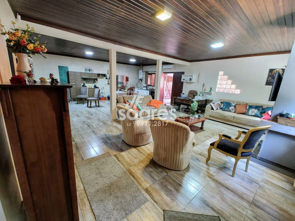 Casa com 4 Quartos à Venda,  em Recanto De Portugal - Pelotas