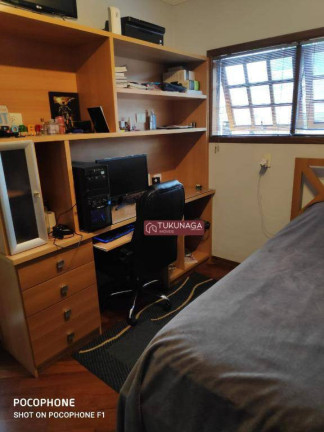 Imagem Sobrado com 3 Quartos à Venda, 350 m² em Vila Galvão - Guarulhos Imagem Sobrado com 3 Quartos à Venda, 350 m² em Vila Galvão - Guarulhos