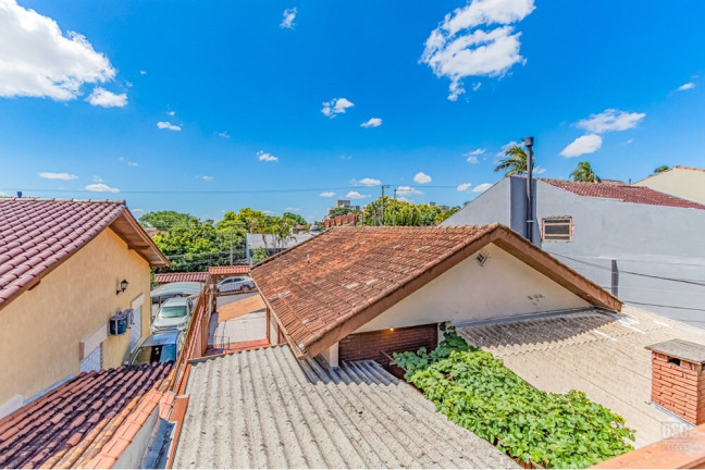 Casa com 5 Quartos à Venda, 131 m² em Cavalhada - Porto Alegre