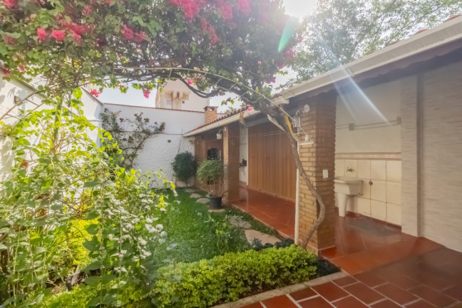 Imagem Casa com 3 Quartos à Venda, 151 m² em Caxingui - São Paulo