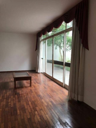 Imagem Casa com 4 Quartos à Venda, 385 m² em Alto De Pinheiros - São Paulo Imagem Casa com 4 Quartos à Venda, 385 m² em Alto De Pinheiros - São Paulo