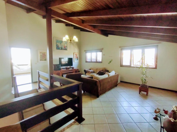 Imagem Casa com 5 Quartos à Venda, 411 m² em Floresta - Joinville