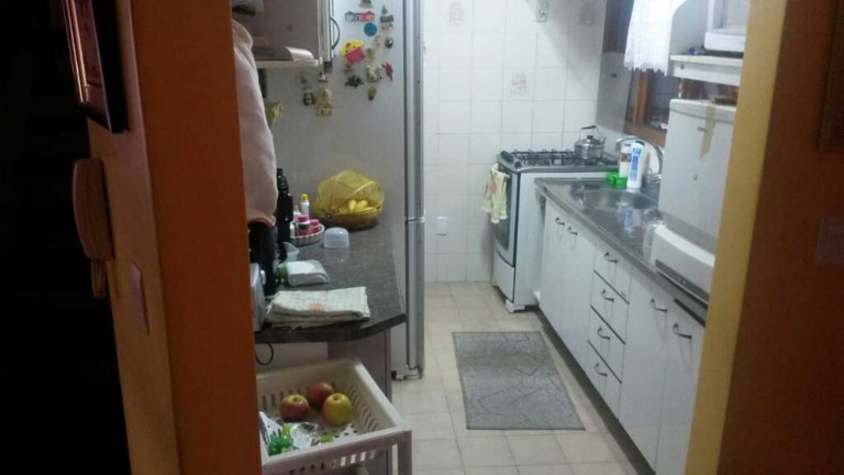 Imagem Imóvel com 3 Quartos à Venda, em Glória - Porto Alegre Imagem Imóvel com 3 Quartos à Venda, em Glória - Porto Alegre