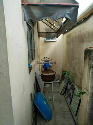 Imagem Sobrado com 2 Quartos à Venda, 120 m² em Pedregulho - Guaratinguetá Imagem Sobrado com 2 Quartos à Venda, 120 m² em Pedregulho - Guaratinguetá