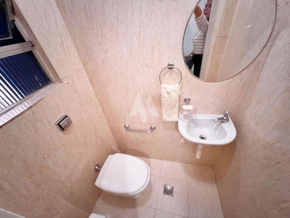 Imagem Apartamento com 3 Quartos à Venda, 100 m² em Gonzaga - Santos Imagem Apartamento com 3 Quartos à Venda, 100 m² em Gonzaga - Santos