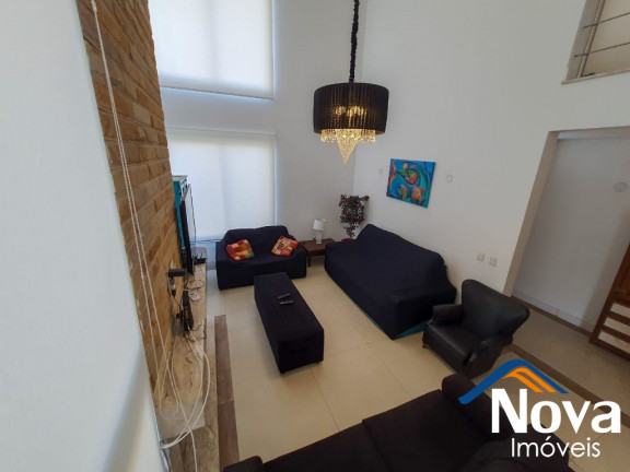 Imagem Imóvel com 3 Quartos à Venda, em Centro - Xangri-lá Imagem Imóvel com 3 Quartos à Venda, em Centro - Xangri-lá