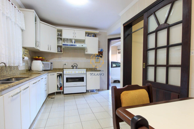 Imagem Sobrado com 5 Quartos à Venda, 385 m² em Portão - Curitiba