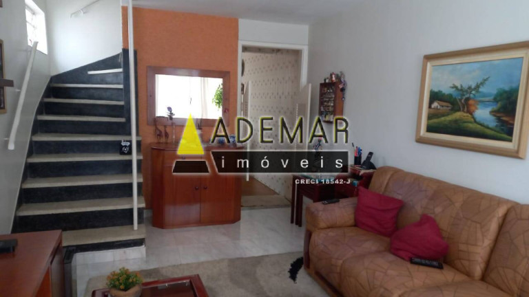 Imagem Casa com 3 Quartos à Venda, 142 m² em Centro - Diadema Imagem Casa com 3 Quartos à Venda, 142 m² em Centro - Diadema