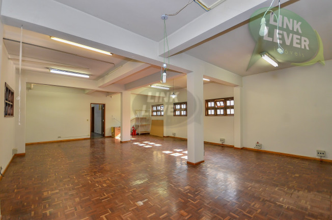 Imagem Casa com 4 Quartos à Venda, 457 m² em Bacacheri - Curitiba