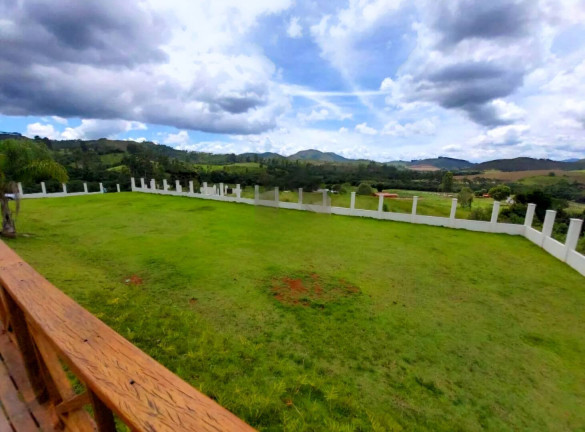 Imagem Fazenda à Venda, 392 m² em Poços De Caldas Imagem Fazenda à Venda, 392 m² em Poços De Caldas